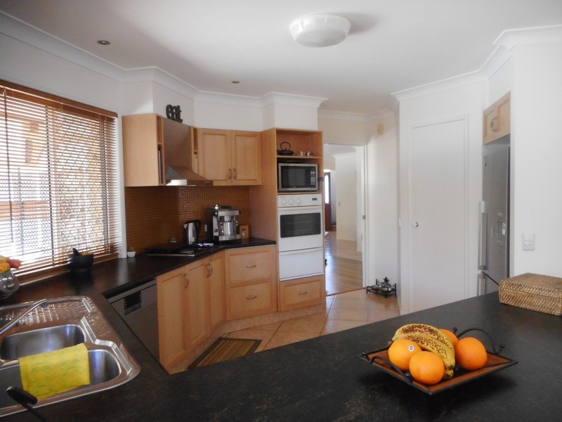 7 Forest Hills Court, Parkwood QLD 4214