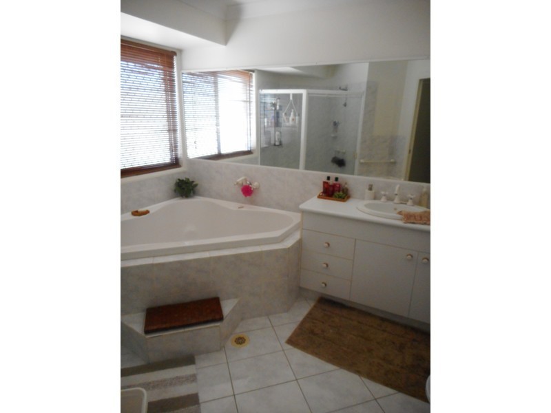 7 Forest Hills Court, Parkwood QLD 4214