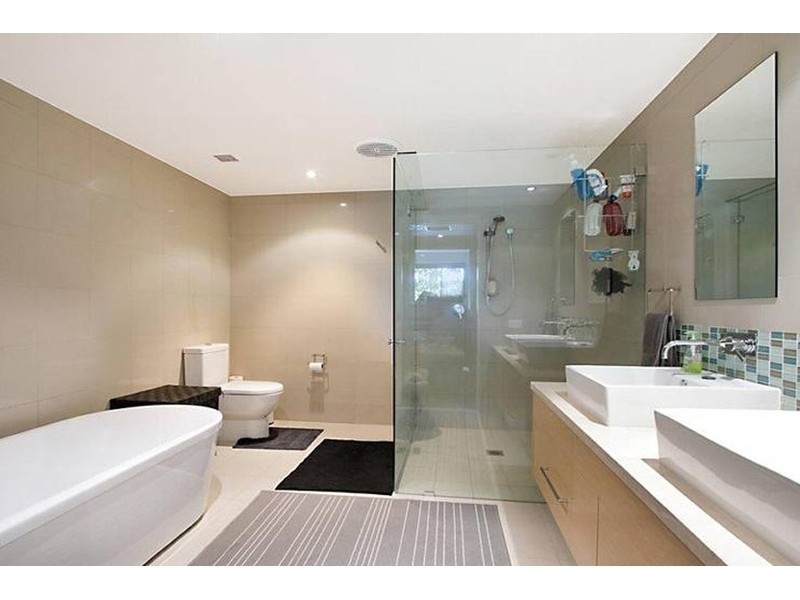 218/3 Pendraat Parade, Hope Island QLD 4212