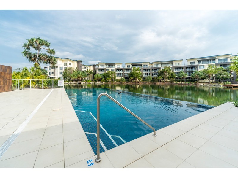 218/3 Pendraat Parade, Hope Island QLD 4212