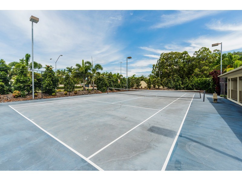 22/100 Morala Avenue, Runaway Bay QLD 4216