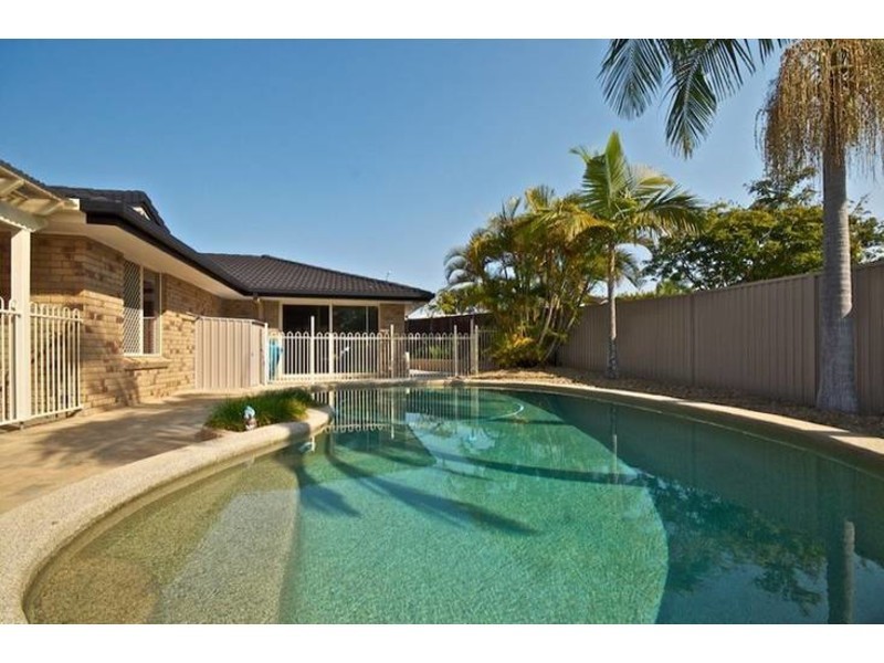 43 Inverness Way, Parkwood QLD 4214