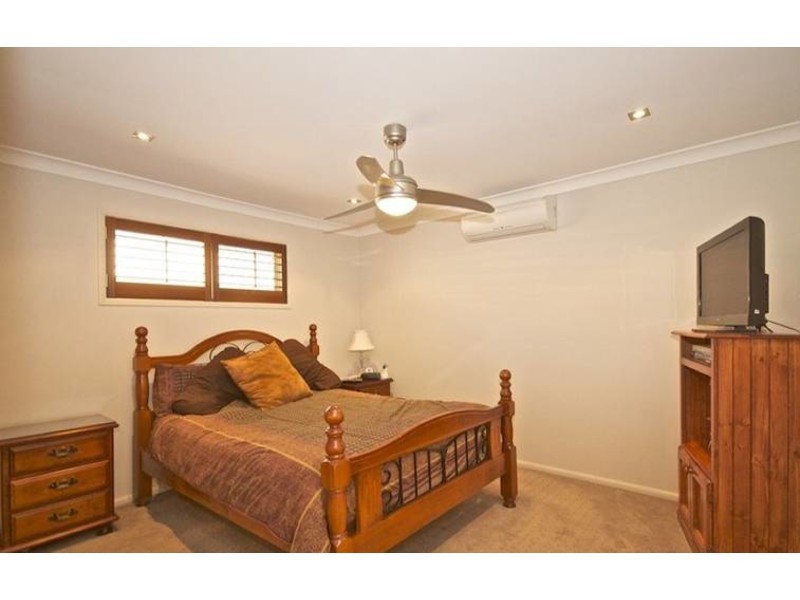 43 Inverness Way, Parkwood QLD 4214