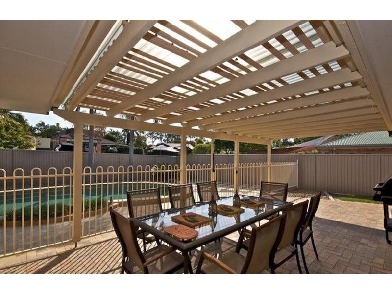 43 Inverness Way, Parkwood QLD 4214