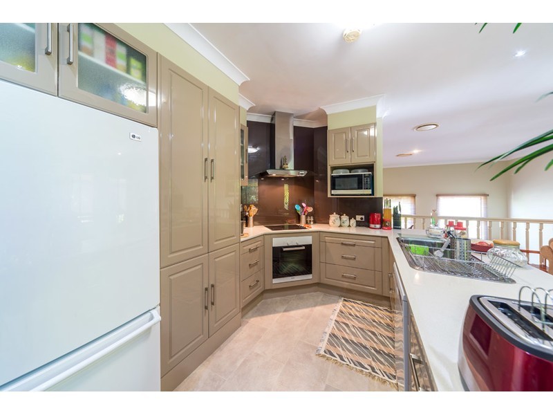 48 Zoeller Drive, Parkwood QLD 4214