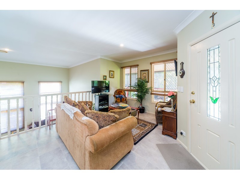 48 Zoeller Drive, Parkwood QLD 4214