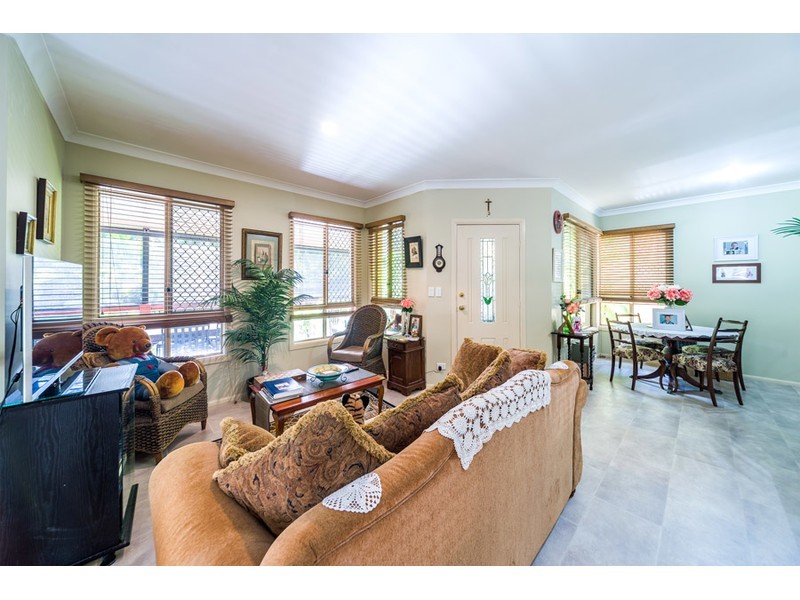 48 Zoeller Drive, Parkwood QLD 4214