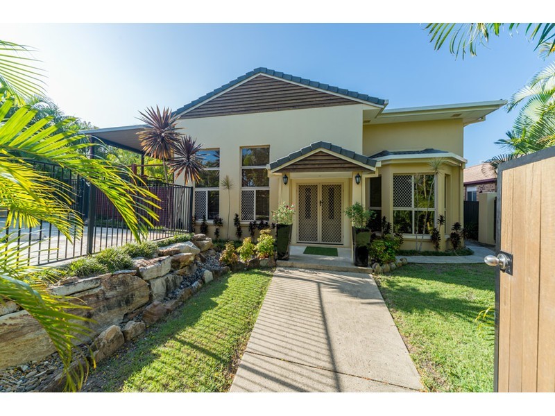 48 Zoeller Drive, Parkwood QLD 4214