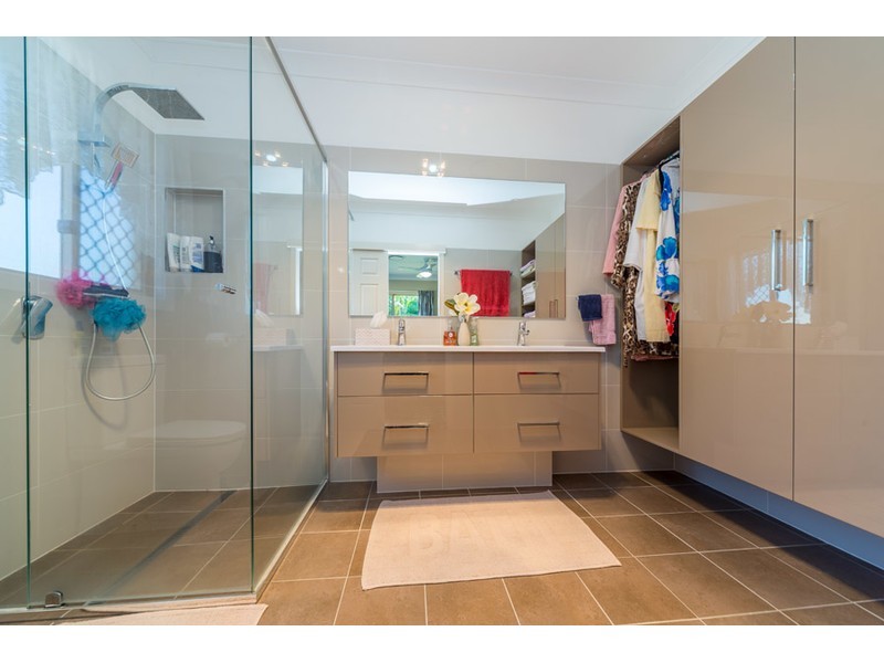 48 Zoeller Drive, Parkwood QLD 4214