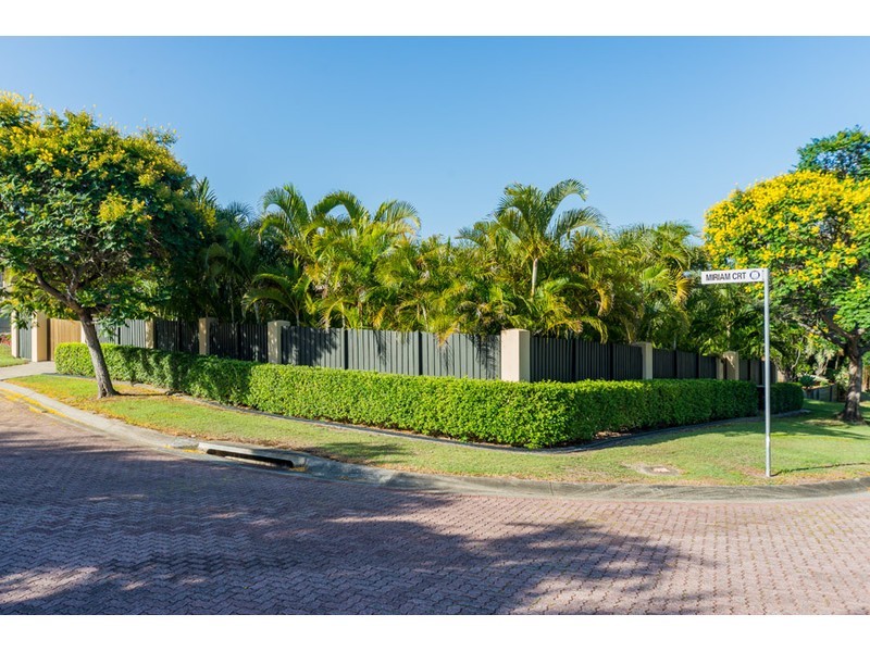 48 Zoeller Drive, Parkwood QLD 4214