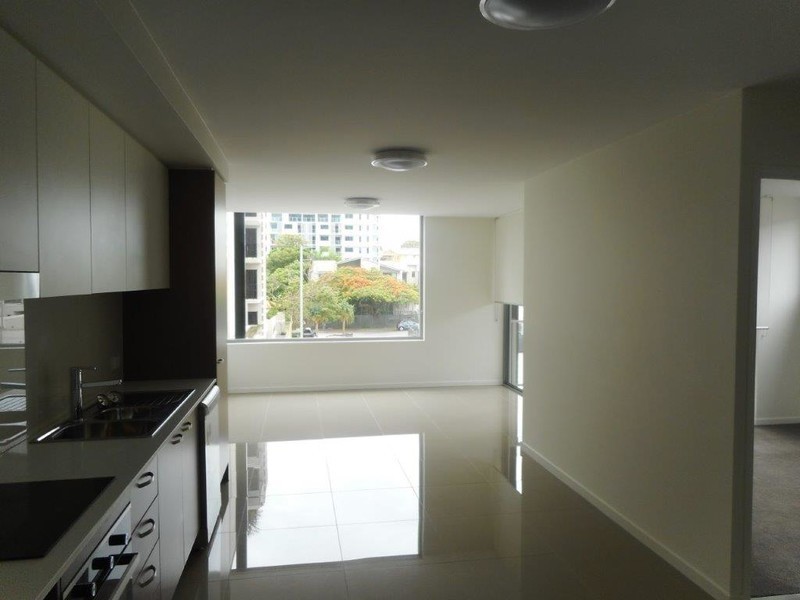 7/22 Lather Street, Southport QLD 4215