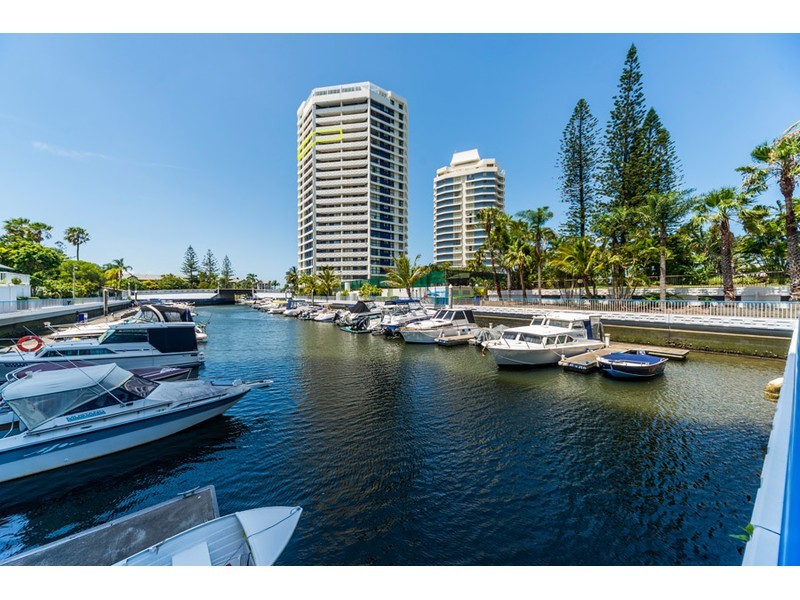 47/7 Oatland Esplanade, Runaway Bay QLD 4216