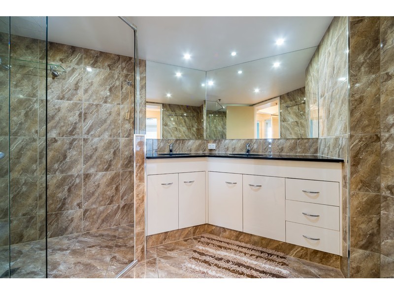 47/7 Oatland Esplanade, Runaway Bay QLD 4216