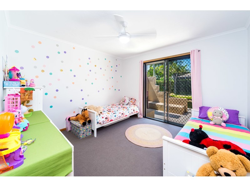 10 Barrine Crescent, Coombabah QLD 4216