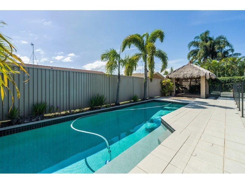 10 Barrine Crescent, Coombabah QLD 4216