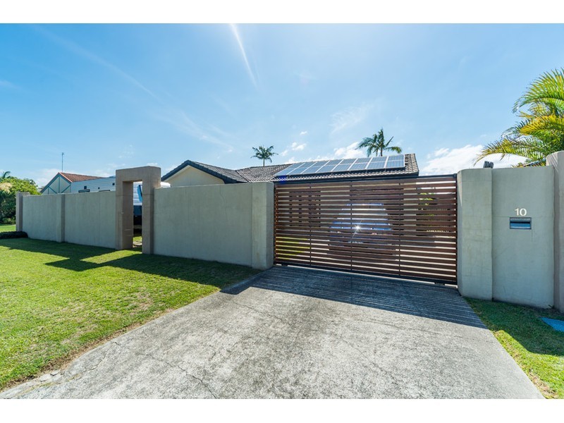 10 Barrine Crescent, Coombabah QLD 4216