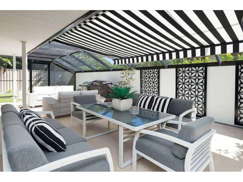 7 Donald Avenue, Paradise Point QLD 4216