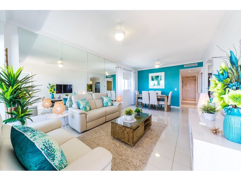 401/11 Compass Drive, Biggera Waters QLD 4216