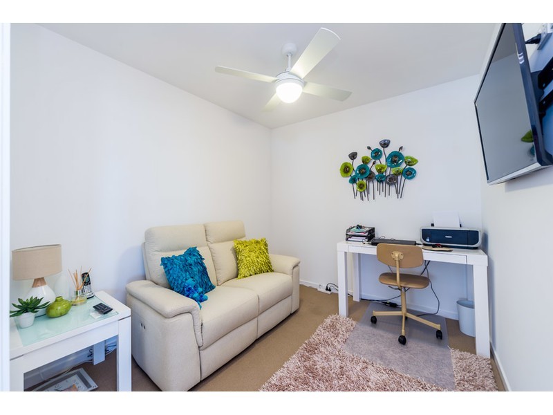 401/11 Compass Drive, Biggera Waters QLD 4216