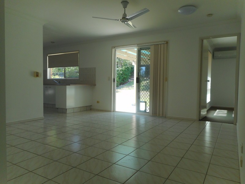 4 Zoeller Drive, Parkwood QLD 4214