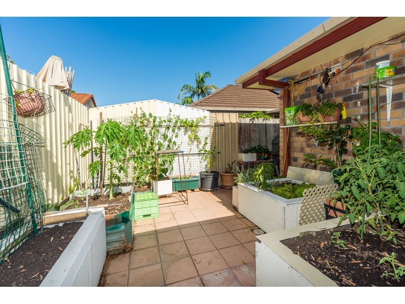 25 Renoir Drive, Coombabah QLD 4216