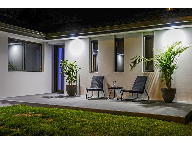 70 Oxley Drive, Paradise Point QLD 4216