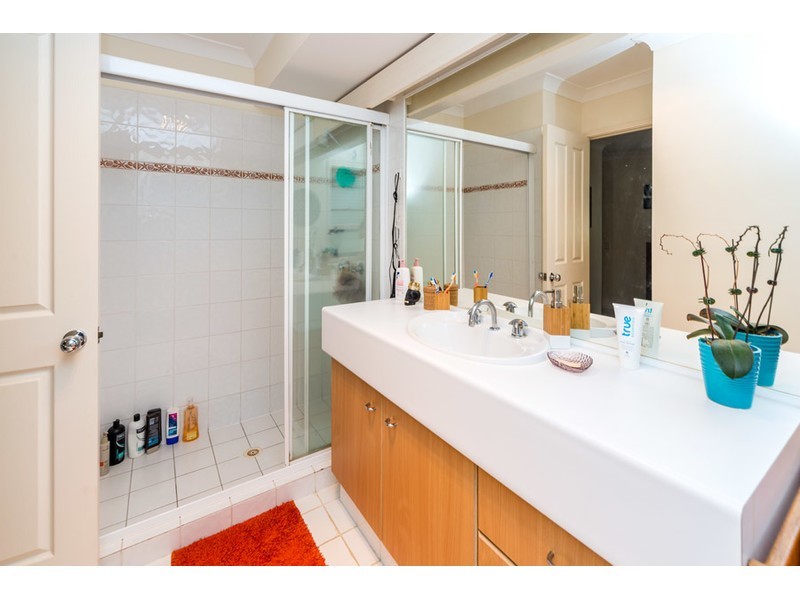 19 Zac Avenue, Coombabah QLD 4216