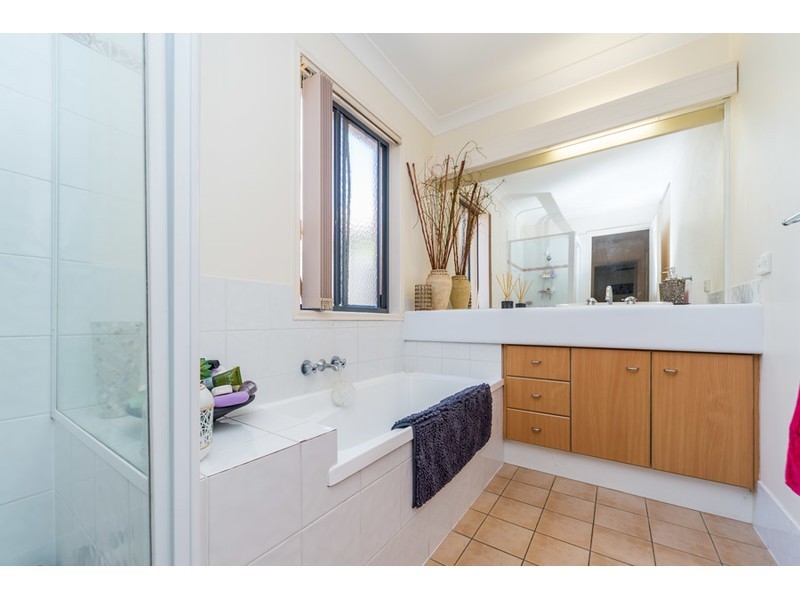 19 Zac Avenue, Coombabah QLD 4216