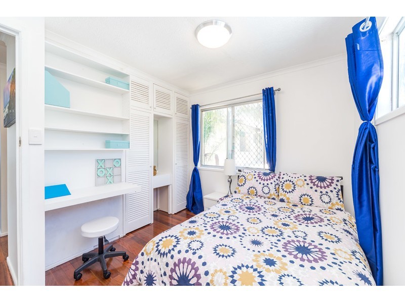 15 Iando Street, Coombabah QLD 4216