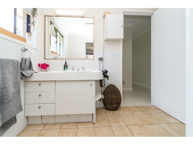 5 Doreen Drive, Coombabah QLD 4216