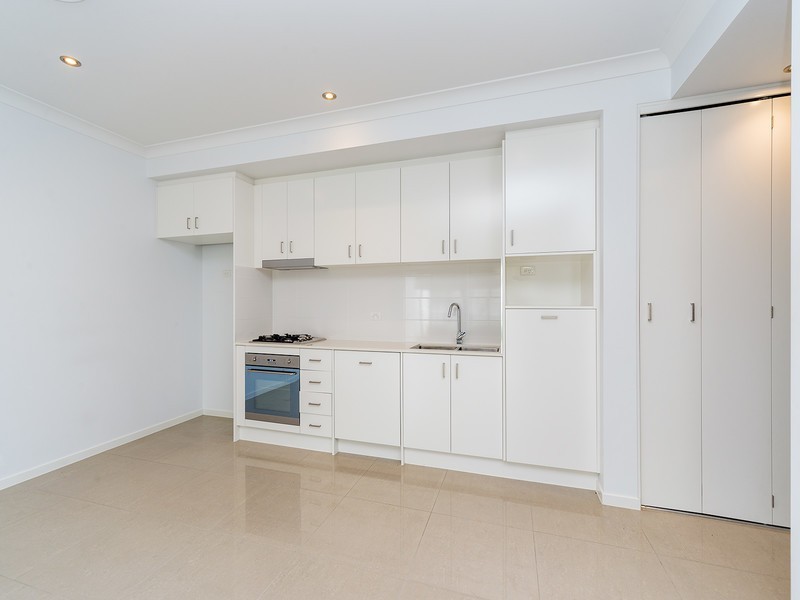 25/323 Bayview Street, Hollywell QLD 4216