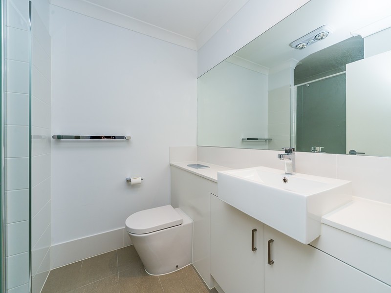 25/323 Bayview Street, Hollywell QLD 4216