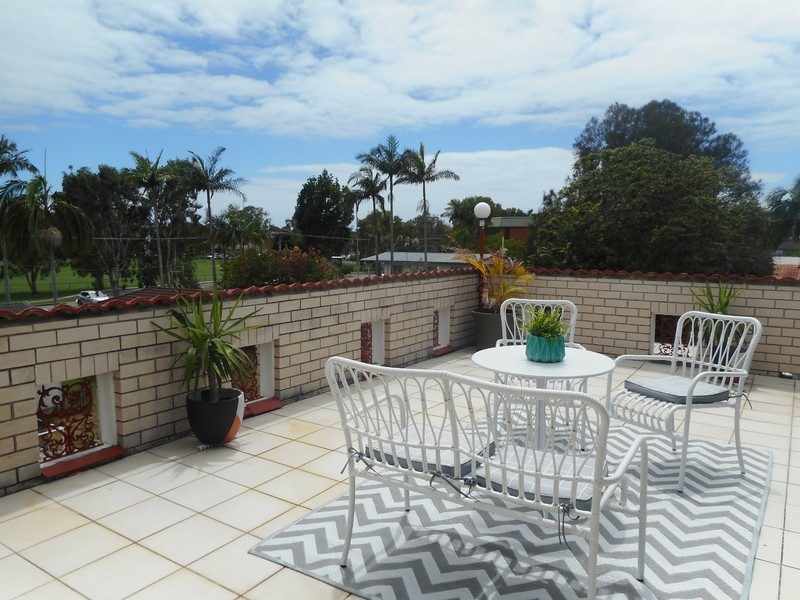 5/57 Milton Avenue, Paradise Point QLD 4216