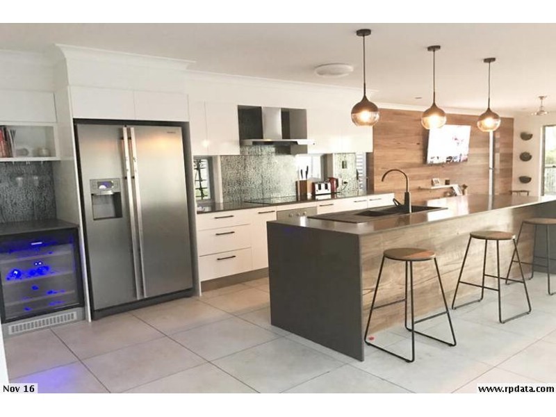 6165 Murten Court, Hope Island QLD 4212