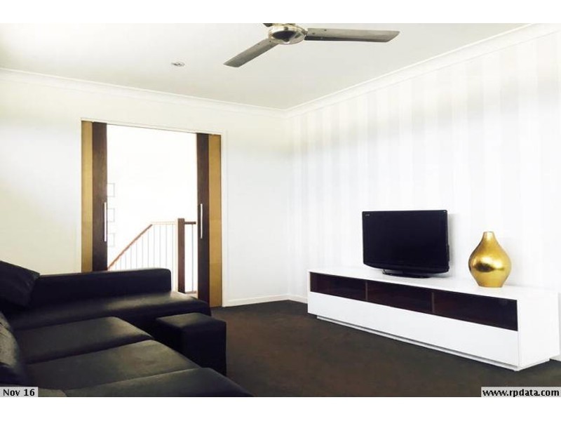 6165 Murten Court, Hope Island QLD 4212