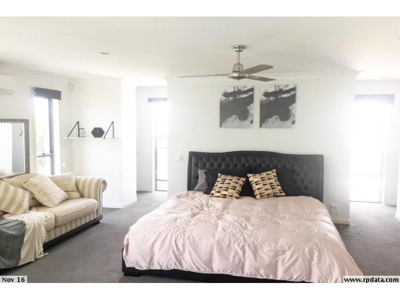 6165 Murten Court, Hope Island QLD 4212