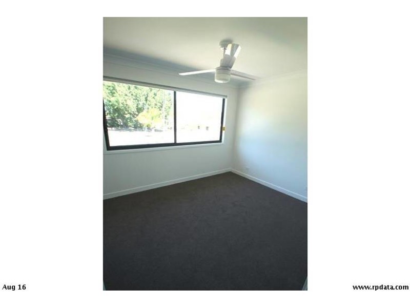 2/22 Careel Close, Helensvale QLD 4212