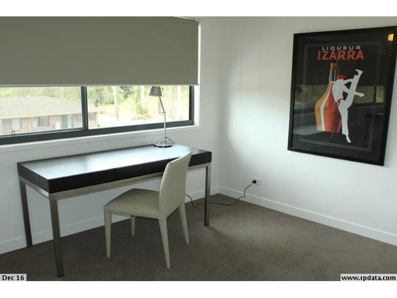 2/22 Careel Close, Helensvale QLD 4212