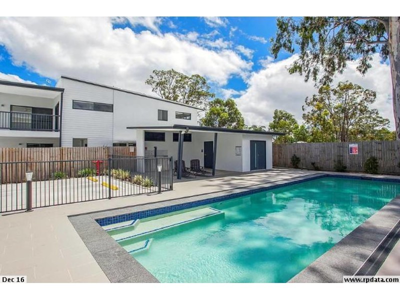 2/22 Careel Close, Helensvale QLD 4212