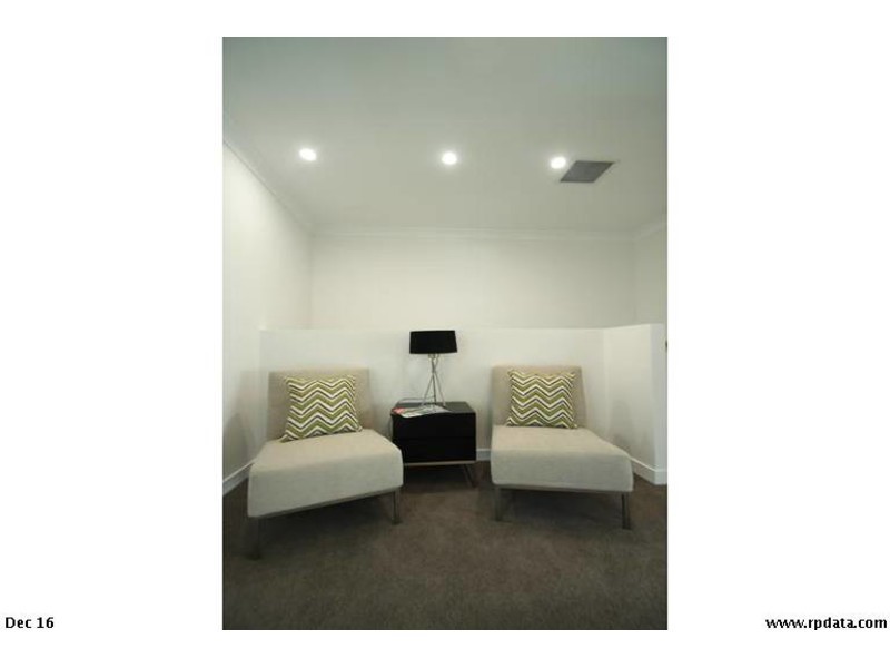 2/22 Careel Close, Helensvale QLD 4212