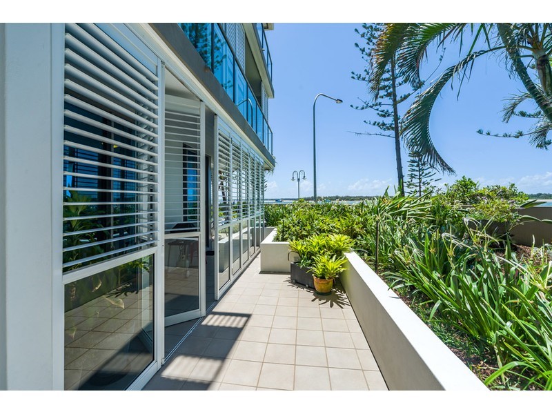 1006/438 Marine Parade, Biggera Waters QLD 4216