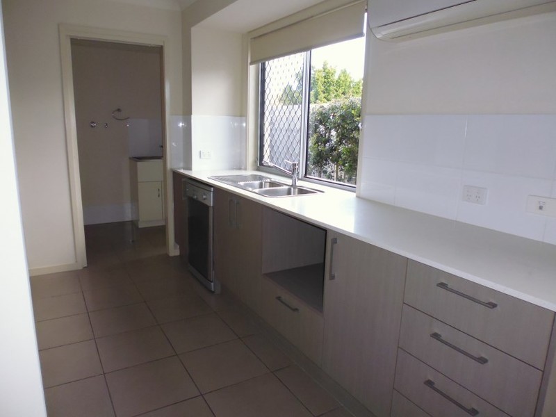 6/136 Central Street, Labrador QLD 4215