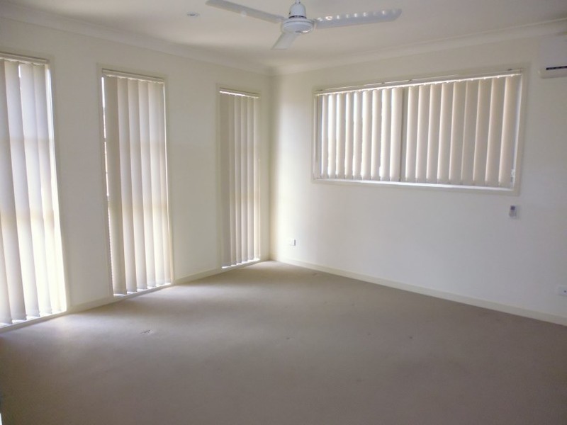 6/136 Central Street, Labrador QLD 4215