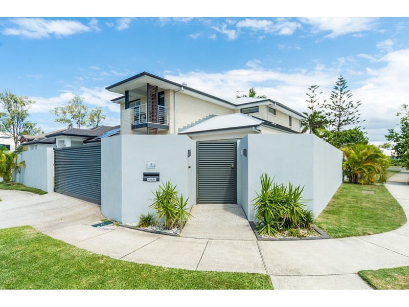 8 Formentera Street, Coombabah QLD 4216