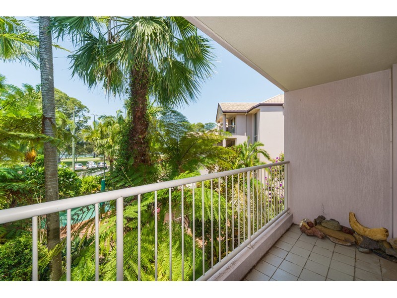 16/48 The Esplanade, Paradise Point QLD 4216