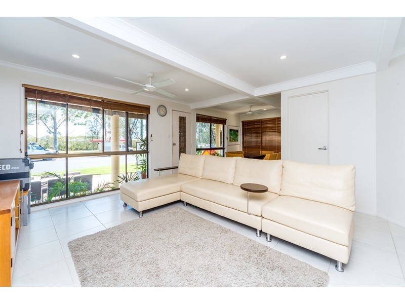 19 The Esplanade, Coombabah QLD 4216