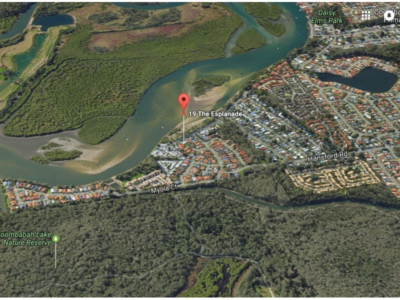 19 The Esplanade, Coombabah QLD 4216