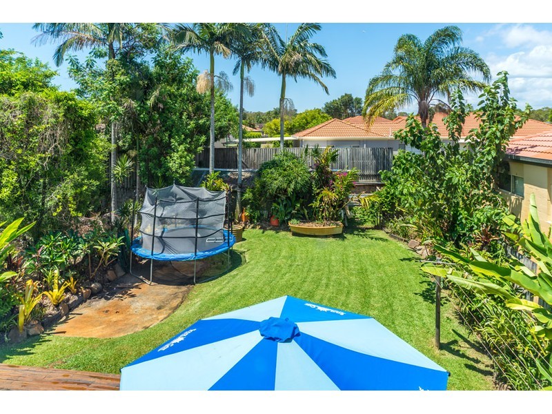 19 The Esplanade, Coombabah QLD 4216
