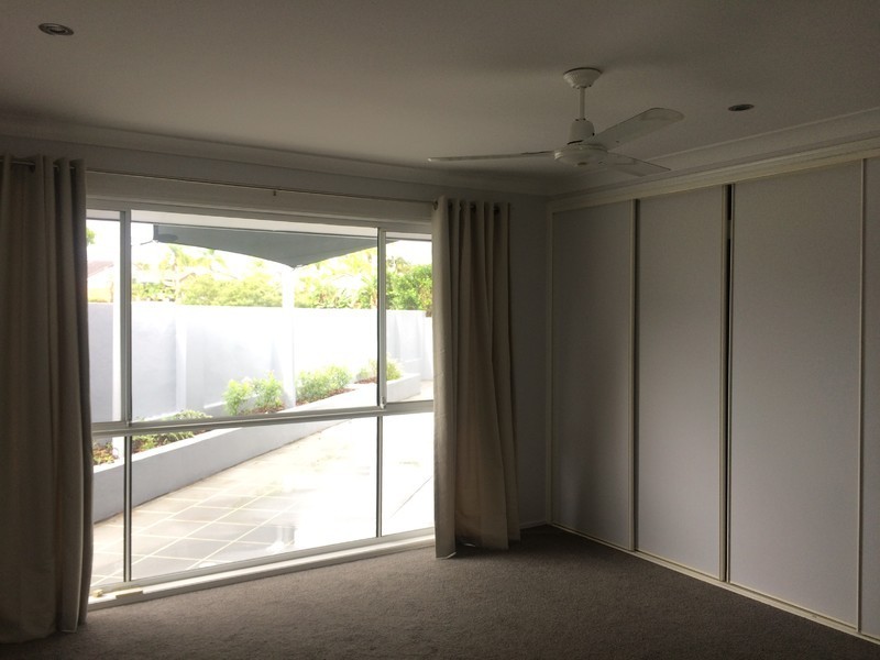 17 Parkwood Boulevarde, Parkwood QLD 4214