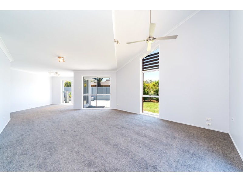 17 Parkwood Boulevarde, Parkwood QLD 4214